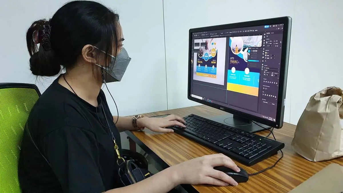 Students practicing Adobe Illustrator skills in the Philippines